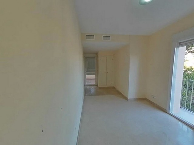 Villa con 5 Dormitorios  en Marbella