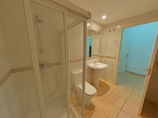 Villa con 5 Dormitorios  en Marbella