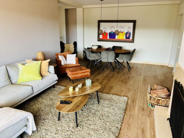 3 Bedrooms Apartment in Benahavís