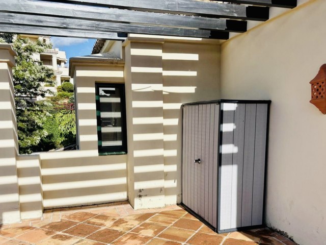 3 Bedrooms Apartment in Benahavís