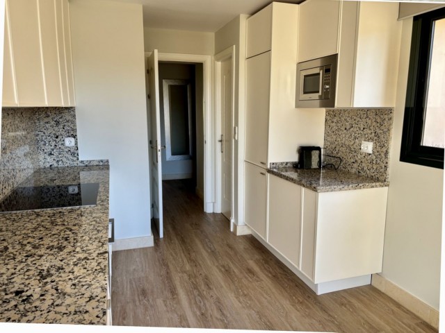 3 Bedrooms Apartment in Benahavís