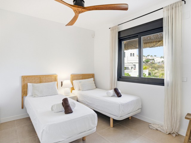 Maison mitoyenne avec 3 Chambres  à Estepona