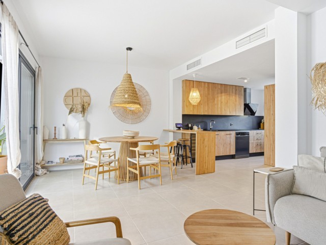 Maison mitoyenne avec 3 Chambres  à Estepona