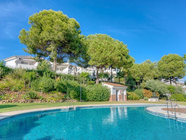 3 Makuuhuoneen Rivitalo Calahonda