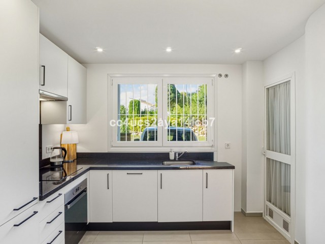 3 Makuuhuoneen Rivitalo Calahonda