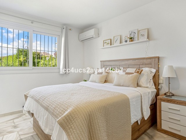 3 Makuuhuoneen Rivitalo Calahonda