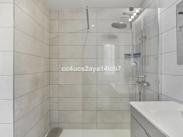 3 Makuuhuoneen Rivitalo Calahonda