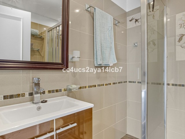 3 Makuuhuoneen Rivitalo Calahonda