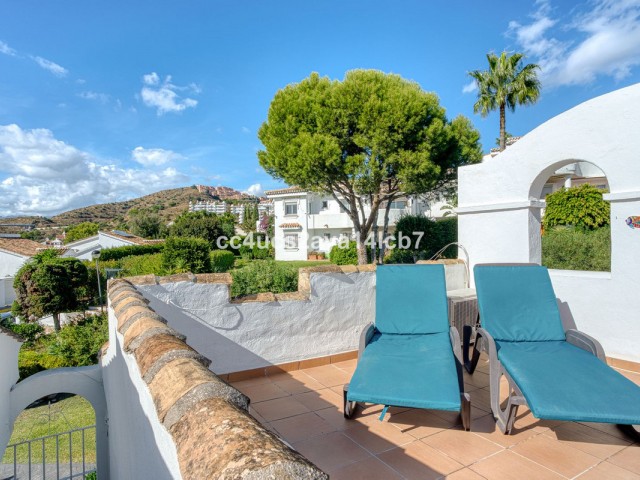 3 Makuuhuoneen Rivitalo Calahonda