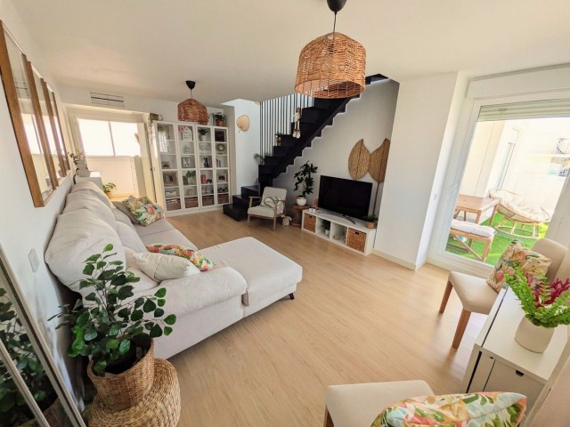 3 Bedrooms Apartment in Estepona