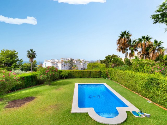 6 Bedrooms Villa in Benalmadena Costa