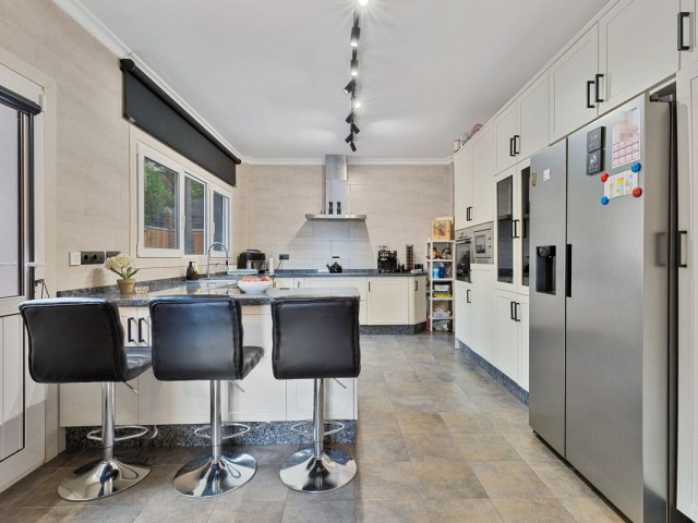 6 Bedrooms Villa in Benalmadena Costa