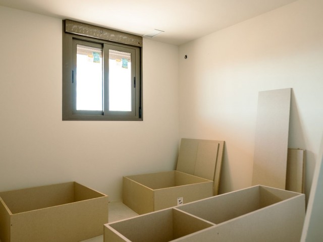 2 Sovrums Lägenhet i Estepona