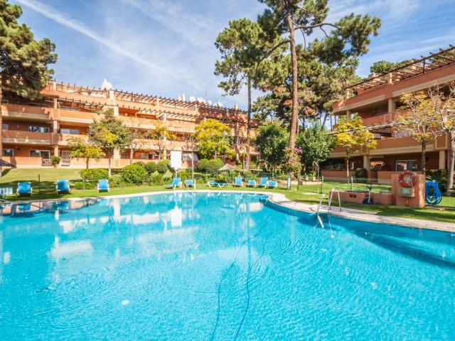 2 Schlafzimmer Apartment in Elviria