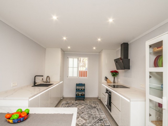 2 Schlafzimmer Apartment in Elviria