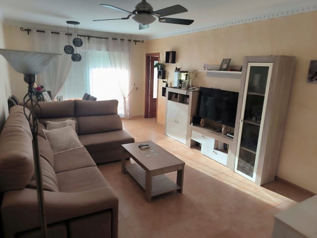 Penthouse avec 3 Chambres  à Estepona