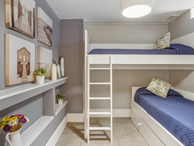 2 Bedrooms Apartment in Puerto Banús