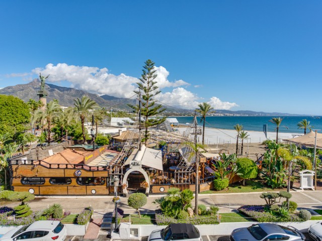 Huoneisto, Puerto Banús, R5212948