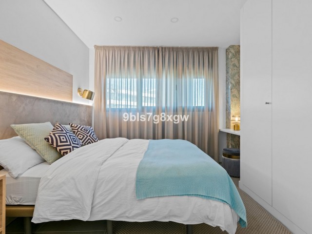 Ático con 3 Dormitorios  en New Golden Mile