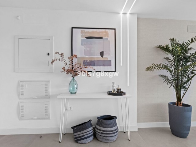 Ático con 3 Dormitorios  en New Golden Mile