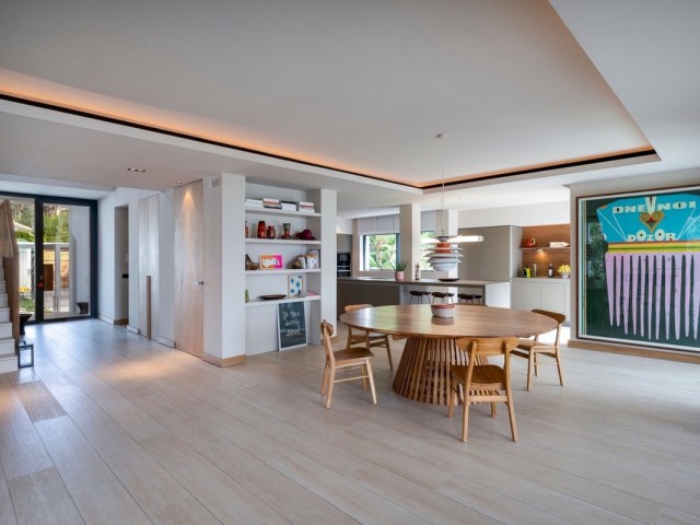 6 Slaapkamer Villa in Nueva Andalucía