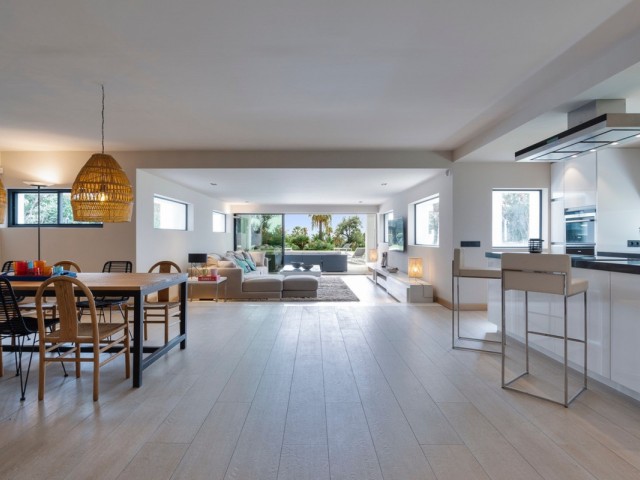 6 Slaapkamer Villa in Nueva Andalucía