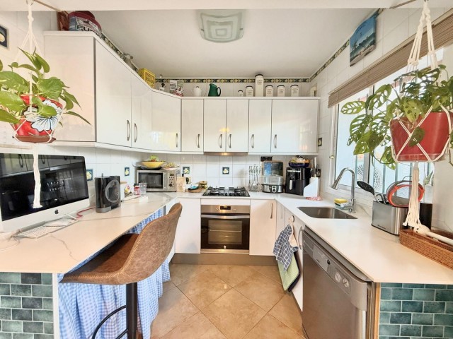 2 Bedrooms Villa in Calahonda