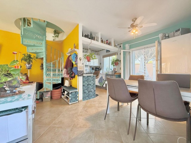 Villa avec 2 Chambres  à Calahonda