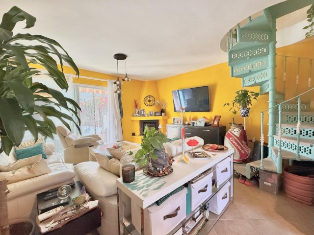 Villa avec 2 Chambres  à Calahonda