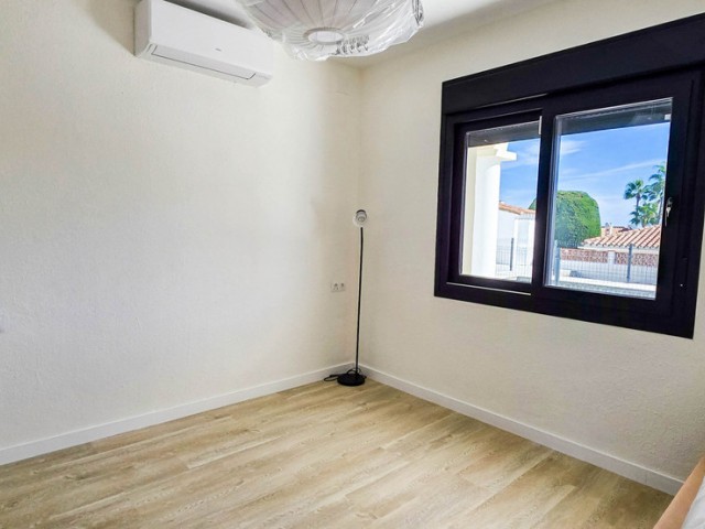 Villa avec 4 Chambres  à Manilva