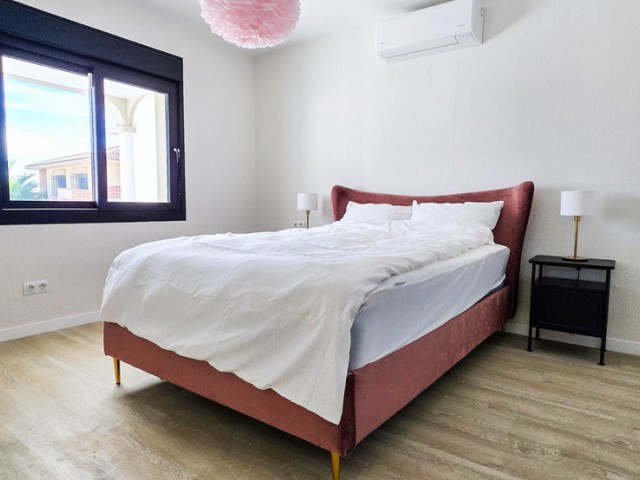 Villa avec 4 Chambres  à Manilva