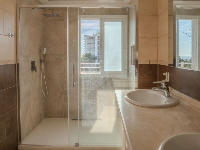 5 Slaapkamer Villa in Nueva Andalucía