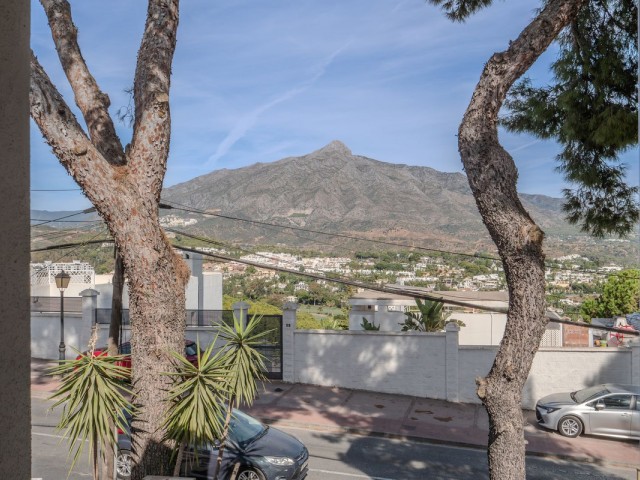 5 Slaapkamer Villa in Nueva Andalucía