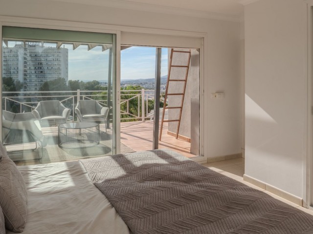 5 Bedrooms Villa in Nueva Andalucía