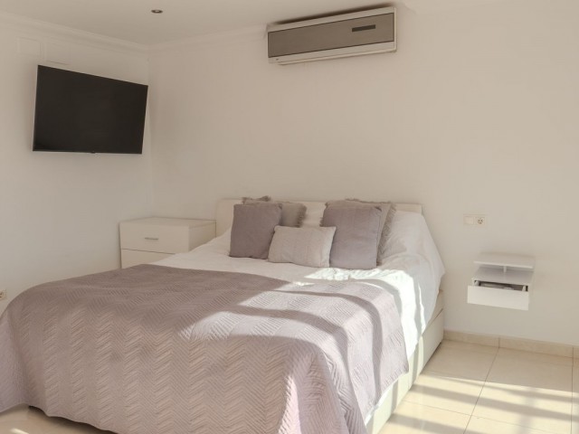 5 Bedrooms Villa in Nueva Andalucía