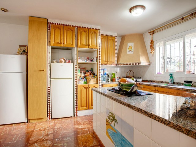 4 Bedrooms Townhouse in Estepona