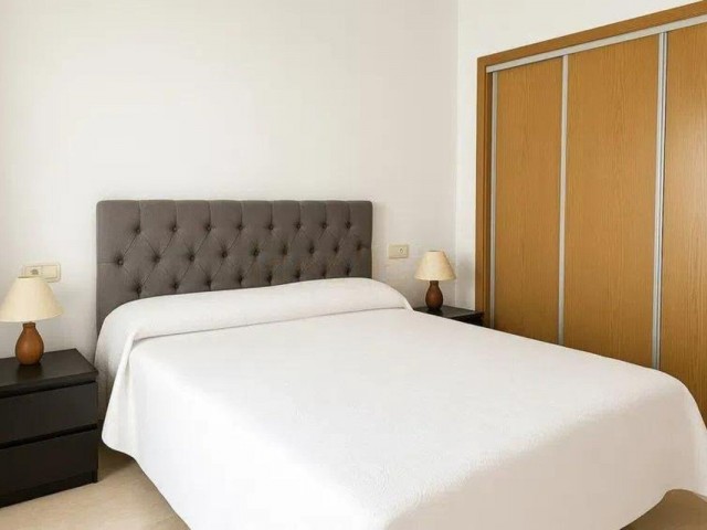 Maison mitoyenne avec 3 Chambres  à Bel Air