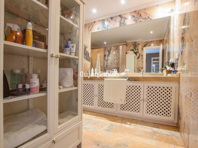 3 Soveroms Leilighet i Nueva Andalucía