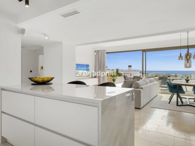 Penthouse in Estepona