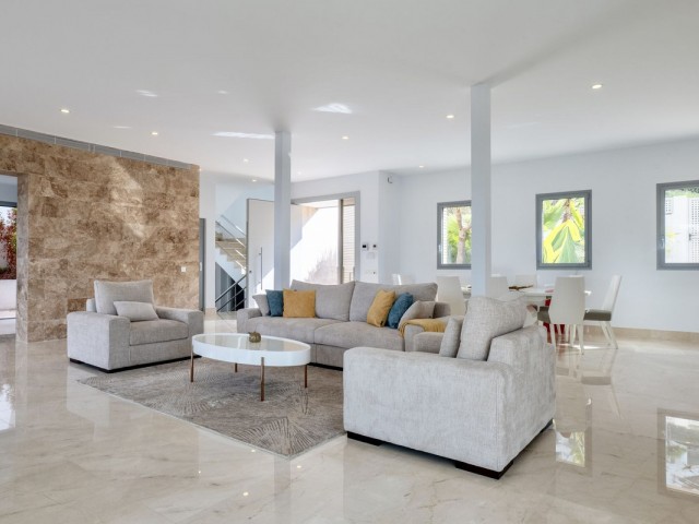 6 Bedrooms Villa in Los Arqueros