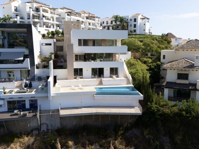 6 Bedrooms Villa in Los Arqueros