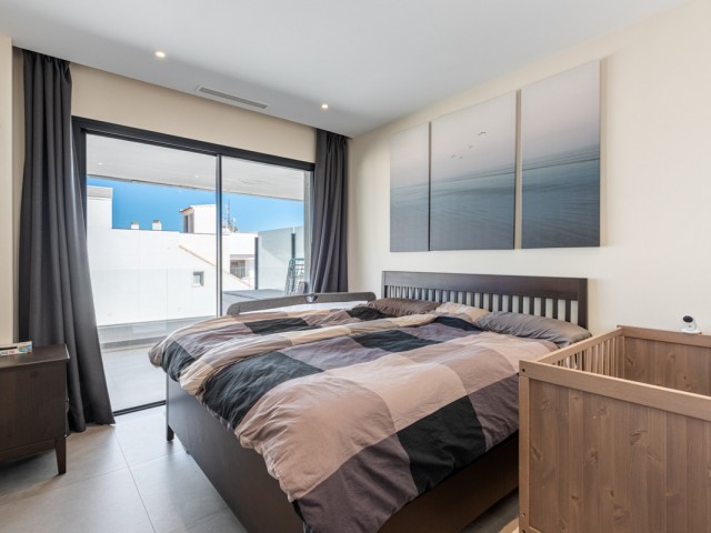 Apartamento con 2 Dormitorios  en Fuengirola