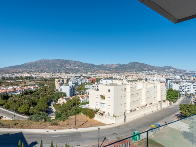 Apartamento con 2 Dormitorios  en Fuengirola