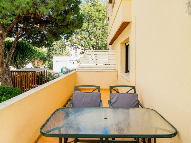 2 Bedrooms Apartment in Nueva Andalucía