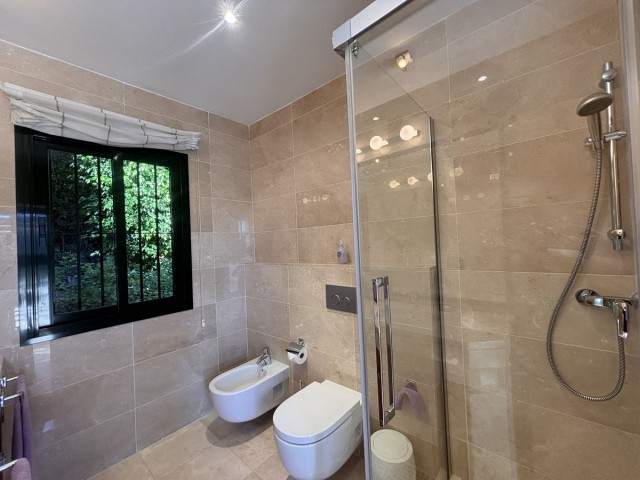 Villa avec 7 Chambres  à Benahavís