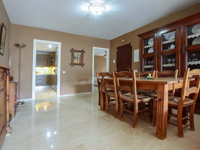 3 Bedrooms Apartment in Nueva Andalucía