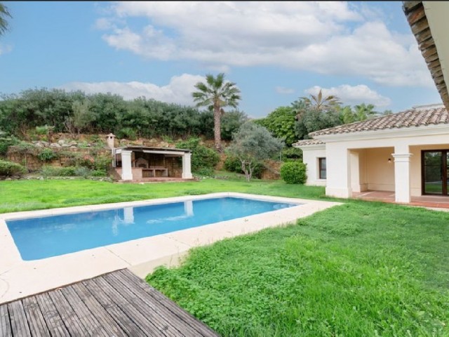 5 Soveroms Villa i Nueva Andalucía