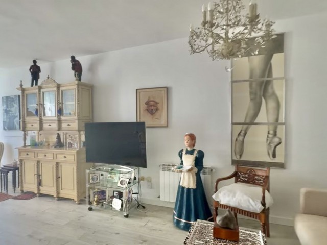 Penthouse in The Golden Mile