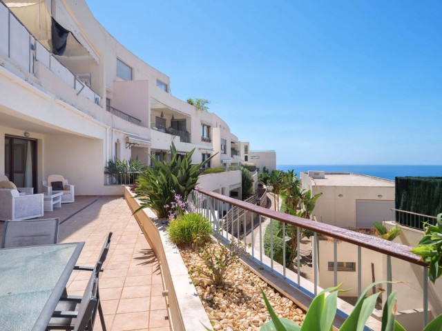 3 Bedrooms Apartment in Altos de los Monteros