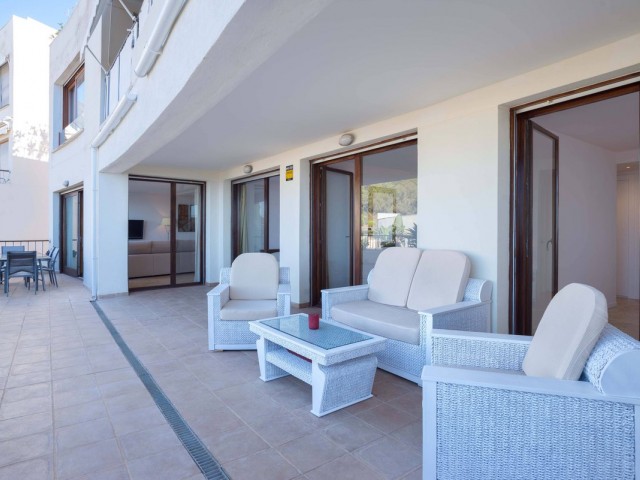 3 Bedrooms Apartment in Altos de los Monteros